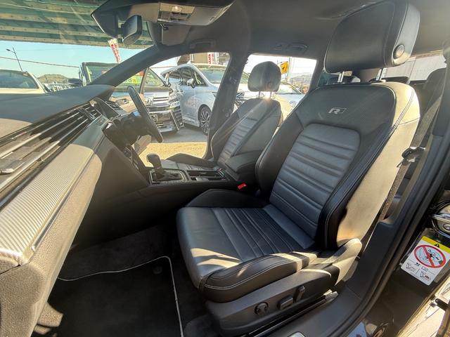 パサートヴァリアント ２．０ＴＳＩ　Ｒライン　バックカメラ　Ｂｌｕｅｔｏｏｔｈ　プッシュスタート　スマートキー　スペアーキー　グレーメタリック　シートヒーター（24枚目）