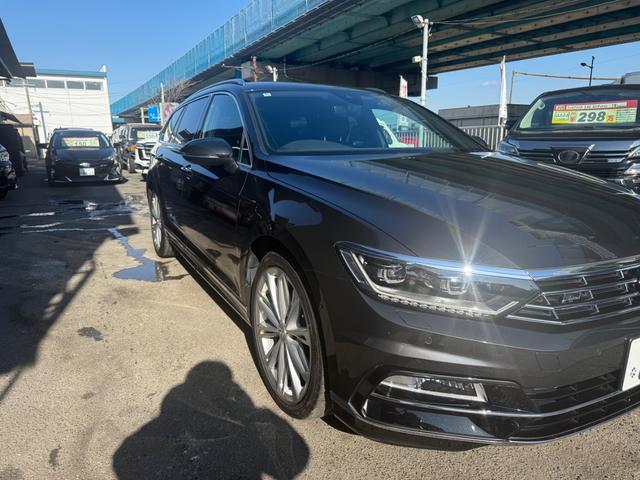 パサートヴァリアント ２．０ＴＳＩ　Ｒライン　バックカメラ　Ｂｌｕｅｔｏｏｔｈ　プッシュスタート　スマートキー　スペアーキー　グレーメタリック　シートヒーター（40枚目）