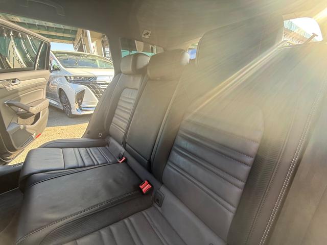 パサートヴァリアント ２．０ＴＳＩ　Ｒライン　バックカメラ　Ｂｌｕｅｔｏｏｔｈ　プッシュスタート　スマートキー　スペアーキー　グレーメタリック　シートヒーター（77枚目）