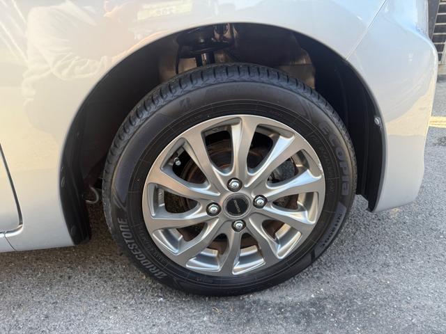 ピクシスエポック Ｌ　ＳＡ　社外アルミ　ＣＤ再生　キーレス　タイヤ溝大（38枚目）