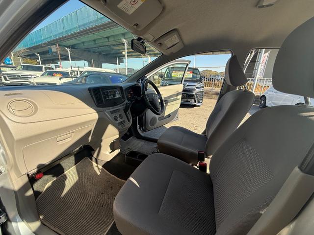 ピクシスエポック Ｌ　ＳＡ　社外アルミ　ＣＤ再生　キーレス　タイヤ溝大（44枚目）