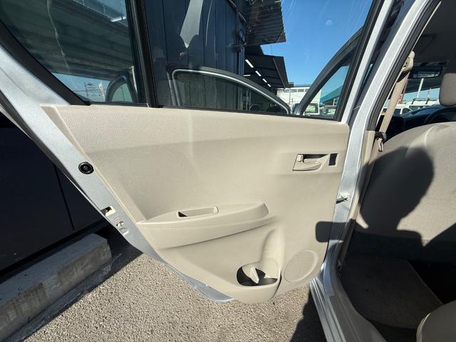 ピクシスエポック Ｌ　ＳＡ　社外アルミ　ＣＤ再生　キーレス　タイヤ溝大（51枚目）