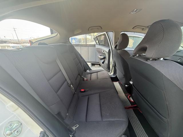 ���C�g�����ɂ͎��M������܂��B�@�ׂȋ@�B���g���ăR�[�e�B���O��