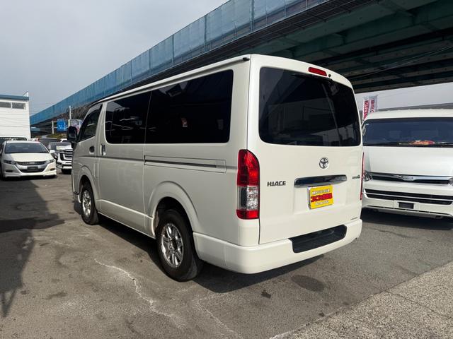 ���X�^�b�t�����X�܂��Y��ɐ��|���Ă���܂��B�����X���������Ă��q�l�̖ڂŎ��ۂɂ��m�F���������B