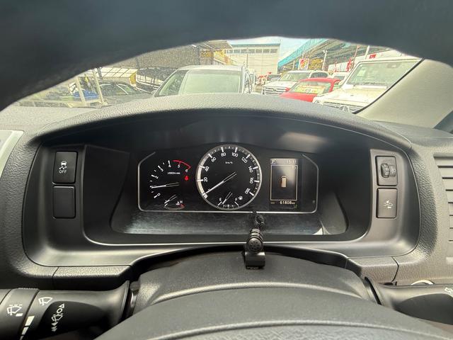 �������s�I�[�g���[���̎�舵��������܂��i�N���P�D�X�`�R�D�P���j���X����\�����݂��\�ł�