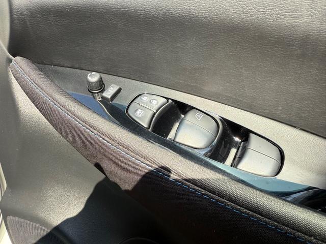 �R�~�R�~�N���u�́A�A�N�Z�X���₷�������R���������A������`�߂��ɗ��n���Ă��܂��B�̔��o���L�x�ȃX�^�b�t���A���q�l�̂��N���}�I�т�����`���������܂��̂ł��C�y�ɂ����k���������I