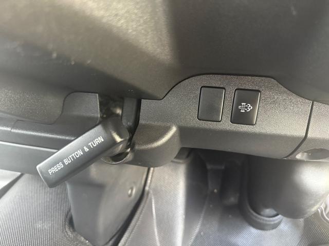 ハイエースバン スーパーＧＬ　ダークプライム　１年保証　セーフティセンスレス　ハーフレザー　フルセグＴＶ　バックカメラ　社外テール（26枚目）