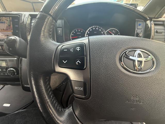 ハイエースバン スーパーＧＬ　ダークプライム　１年保証　セーフティセンスレス　ハーフレザー　フルセグＴＶ　バックカメラ　社外テール（27枚目）