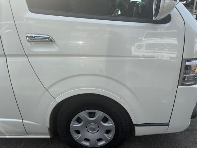 ハイエースバン スーパーＧＬ　ダークプライム　１年保証　セーフティセンスレス　ハーフレザー　フルセグＴＶ　バックカメラ　社外テール（41枚目）
