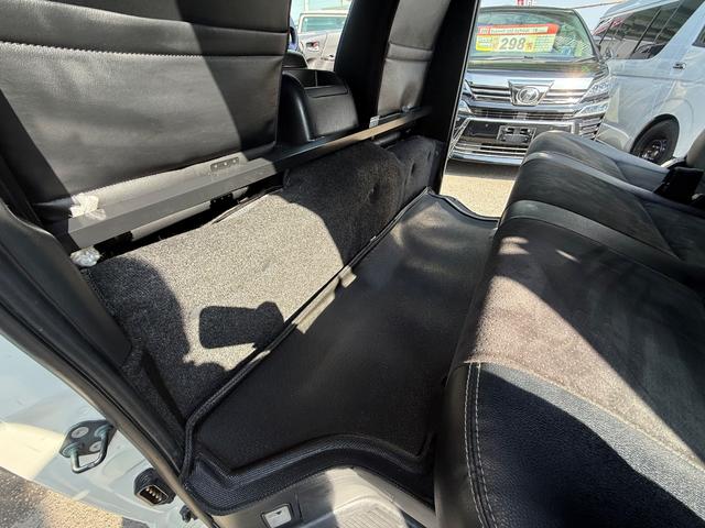 ハイエースバン スーパーＧＬ　ダークプライム　１年保証　セーフティセンスレス　ハーフレザー　フルセグＴＶ　バックカメラ　社外テール（70枚目）