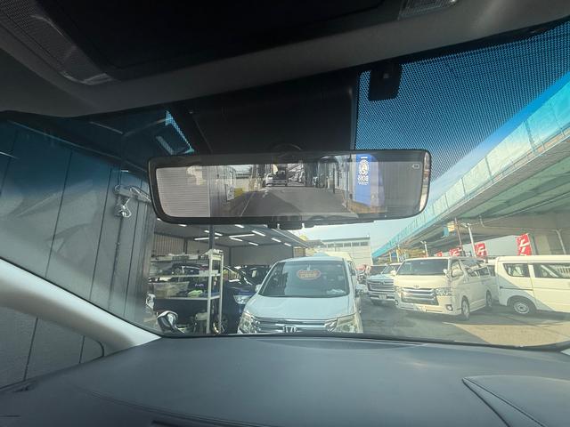 アルファード ２．５Ｓ　Ｃパッケージ　ＢＳＭ　サンルーフ　両側電動スライド　アップルカープレイ　Ｂｌｕｅｔｏｏｔｈ　デジタルインナーミラー（3枚目）