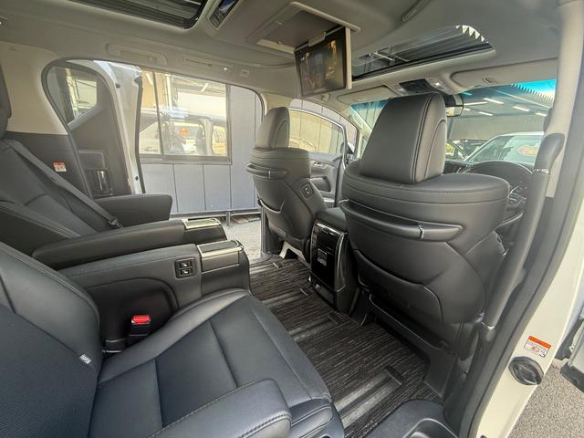 アルファード ２．５Ｓ　Ｃパッケージ　ＢＳＭ　サンルーフ　両側電動スライド　アップルカープレイ　Ｂｌｕｅｔｏｏｔｈ　デジタルインナーミラー（58枚目）