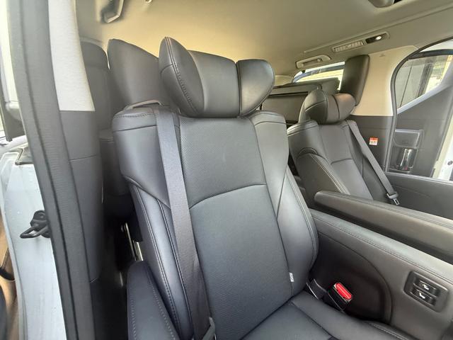 アルファード ２．５Ｓ　Ｃパッケージ　ＢＳＭ　サンルーフ　両側電動スライド　アップルカープレイ　Ｂｌｕｅｔｏｏｔｈ　デジタルインナーミラー（59枚目）