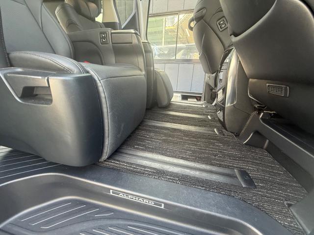 アルファード ２．５Ｓ　Ｃパッケージ　ＢＳＭ　サンルーフ　両側電動スライド　アップルカープレイ　Ｂｌｕｅｔｏｏｔｈ　デジタルインナーミラー（61枚目）