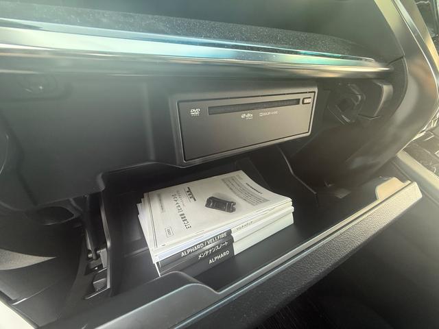 アルファード ２．５Ｓ　Ｃパッケージ　ＢＳＭ　サンルーフ　両側電動スライド　アップルカープレイ　Ｂｌｕｅｔｏｏｔｈ　デジタルインナーミラー（73枚目）