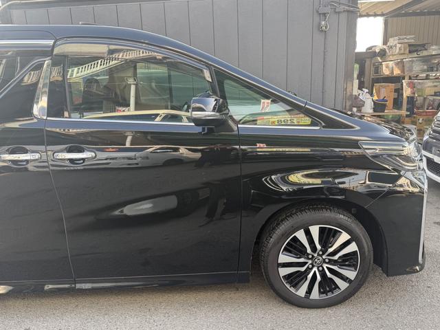 アルファード ２．５Ｓ　Ｃパッケージ　デジタルインナーミラー　パワーバックドア　ＢＳＭ　オットマンシート　メモリーシート　フリップダウンモニター　プッシュスタート（16枚目）