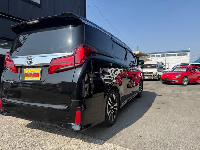 アルファード ２．５Ｓ　Ｃパッケージ　デジタルインナーミラー　ＢＳＭ　オットマンシート　メモリーシート　電動シート　フリップダウンモニター　サンルーフ　純正アルミ　スマートキー　シートヒーター（41枚目）