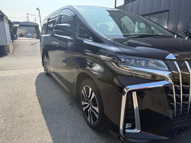 アルファード ２．５Ｓ　Ｃパッケージ　デジタルインナーミラー　ＢＳＭ　オットマンシート　メモリーシート　電動シート　フリップダウンモニター　サンルーフ　純正アルミ　スマートキー　シートヒーター（43枚目）