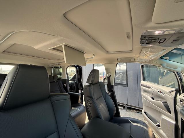 アルファード ２．５Ｓ　Ｃパッケージ　デジタルインナーミラー　ＢＳＭ　オットマンシート　メモリーシート　電動シート　フリップダウンモニター　サンルーフ　純正アルミ　スマートキー　シートヒーター（53枚目）