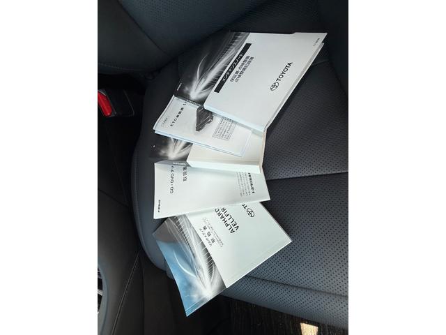 アルファード ２．５Ｓ　Ｃパッケージ　ＢＳＭ　デジタルインナーミラー　サンルーフ　オットマン　メモリーシート　スマートキー　電動シート　アップルカープレイ　フルセグＴＶ　ＥＴＣ（2枚目）