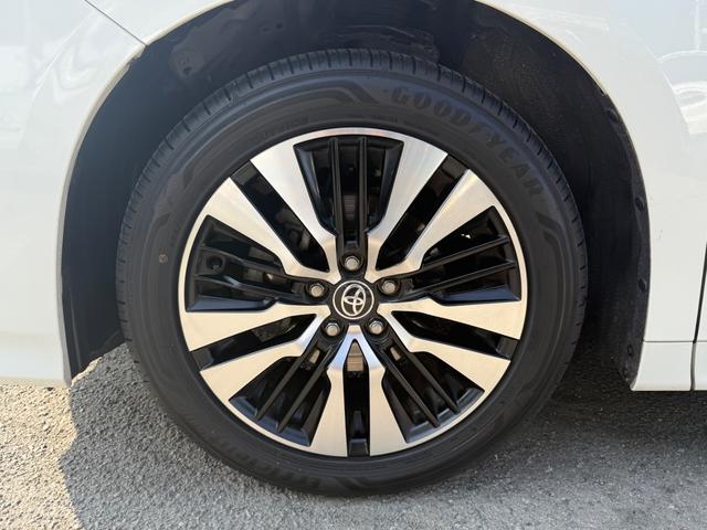 アルファード ２．５Ｓ　Ｃパッケージ　ＢＳＭ　デジタルインナーミラー　サンルーフ　オットマン　メモリーシート　スマートキー　電動シート　アップルカープレイ　フルセグＴＶ　ＥＴＣ（9枚目）