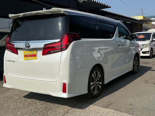 アルファード ２．５Ｓ　Ｃパッケージ　ＢＳＭ　デジタルインナーミラー　サンルーフ　オットマン　メモリーシート　スマートキー　電動シート　アップルカープレイ　フルセグＴＶ　ＥＴＣ（14枚目）