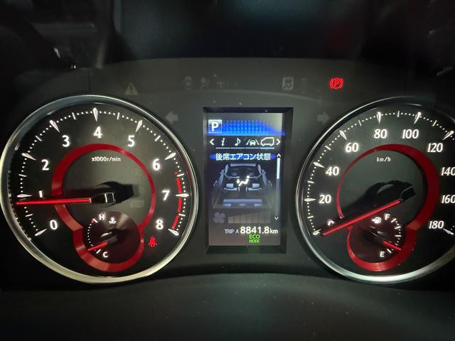 アルファード ２．５Ｓ　Ｃパッケージ　ＢＳＭ　デジタルインナーミラー　サンルーフ　オットマン　メモリーシート　スマートキー　電動シート　アップルカープレイ　フルセグＴＶ　ＥＴＣ（32枚目）