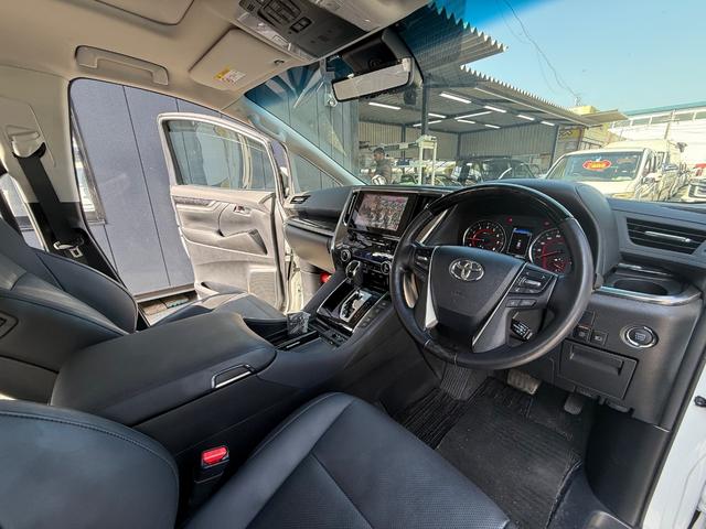 アルファード ２．５Ｓ　Ｃパッケージ　ＢＳＭ　デジタルインナーミラー　サンルーフ　オットマン　メモリーシート　スマートキー　電動シート　アップルカープレイ　フルセグＴＶ　ＥＴＣ（38枚目）