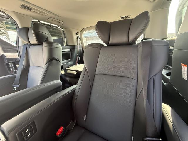 アルファード ２．５Ｓ　Ｃパッケージ　ＢＳＭ　デジタルインナーミラー　サンルーフ　オットマン　メモリーシート　スマートキー　電動シート　アップルカープレイ　フルセグＴＶ　ＥＴＣ（41枚目）