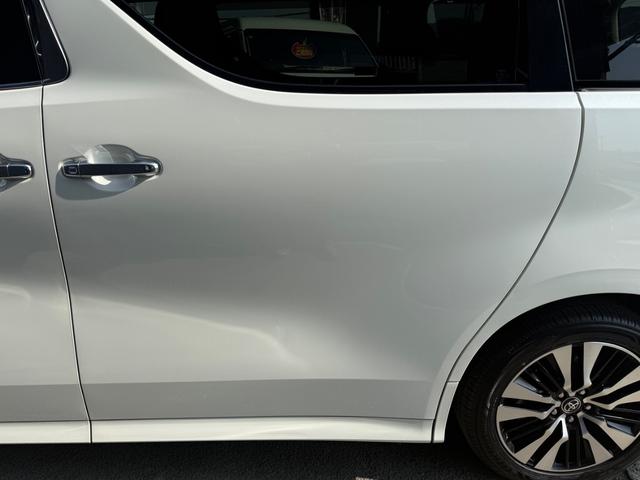 アルファード ２．５Ｓ　Ｃパッケージ　ＢＳＭ　デジタルインナーミラー　サンルーフ　オットマン　メモリーシート　スマートキー　電動シート　アップルカープレイ　フルセグＴＶ　ＥＴＣ（51枚目）