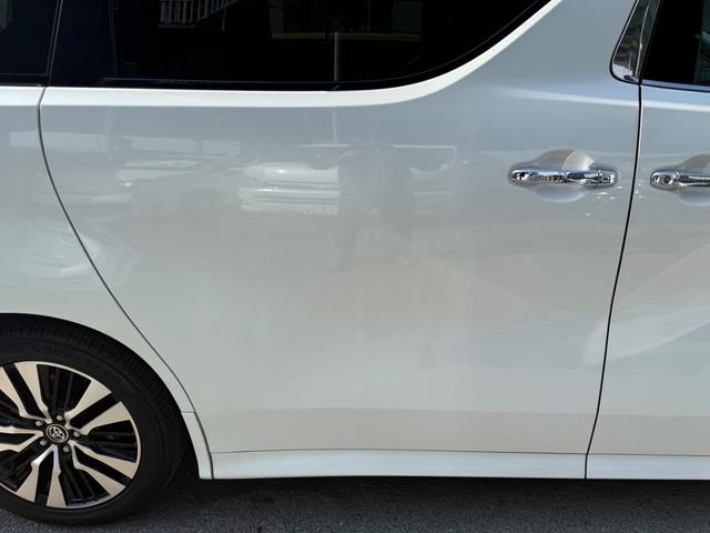 アルファード ２．５Ｓ　Ｃパッケージ　ＢＳＭ　デジタルインナーミラー　サンルーフ　オットマン　メモリーシート　スマートキー　電動シート　アップルカープレイ　フルセグＴＶ　ＥＴＣ（56枚目）