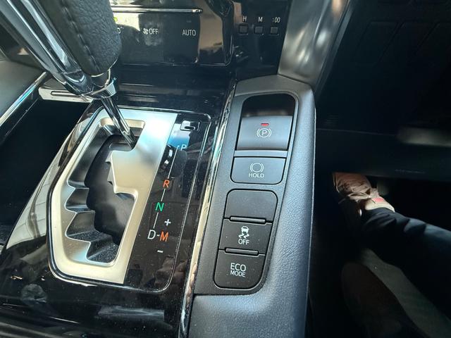 アルファード ２．５Ｓ　Ｃパッケージ　ＢＳＭ　デジタルインナーミラー　サンルーフ　オットマン　メモリーシート　スマートキー　電動シート　アップルカープレイ　フルセグＴＶ　ＥＴＣ（62枚目）