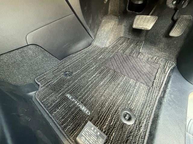 アルファード ２．５Ｓ　Ｃパッケージ　ＢＳＭ　デジタルインナーミラー　サンルーフ　オットマン　メモリーシート　スマートキー　電動シート　アップルカープレイ　フルセグＴＶ　ＥＴＣ（65枚目）