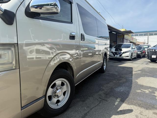 ���Q�b�W�X�y�[�X�́A����g���ɂ͏\���ȃX�y�[�X���m�ۂ��Ă��܂��B�J�������L���ς݉��낵���y�ɂł��܂��B�o���G�[�V�����L���ȁA���܂��܂Ȏg�����ɑΉ����܂�