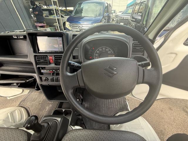 キャリイトラック 頑丈ダンプ　ワンオーナー　４ＷＤ　禁煙車　Ｂｌｕｅｔｏｏｔｈ　メモリーナビ　ＥＴＣ　ワンセグ　ＣＤ／ＤＶＤ再生（2枚目）