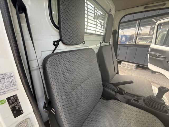キャリイトラック 頑丈ダンプ　ワンオーナー　４ＷＤ　禁煙車　Ｂｌｕｅｔｏｏｔｈ　メモリーナビ　ＥＴＣ　ワンセグ　ＣＤ／ＤＶＤ再生（16枚目）