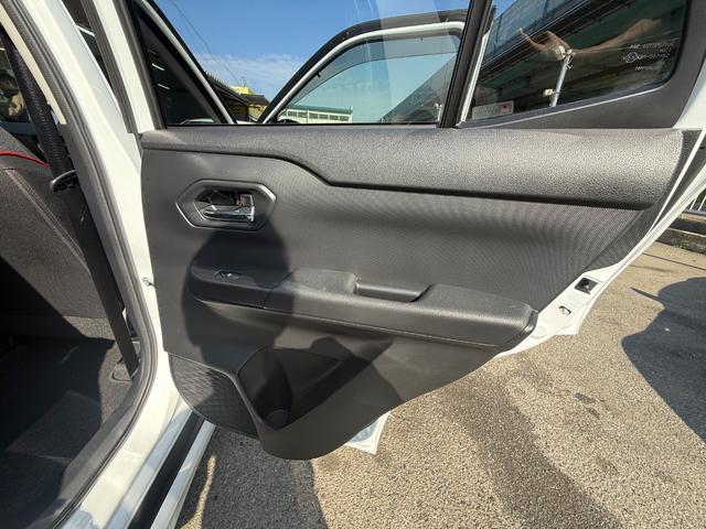 ライズ Ｚ　全国対応１年保証　モデリスタエアロ　ＨＤＤナビ　走行中ＴＶ　Ｂｌｕｅｔｏｏｔｈ　バックカメラ　ＣＤ／ＤＶＤ再生　ＥＴＣ　シートヒーター（77枚目）