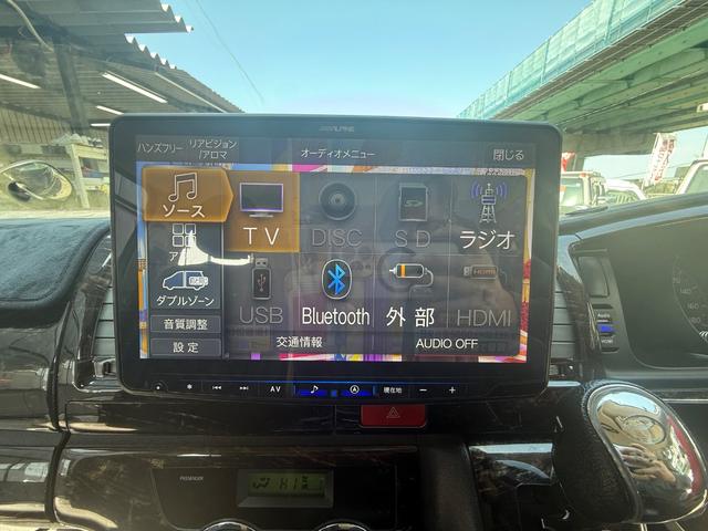 ハイエースバン ロングスーパーＧＬ　ベットキット　ホワイトレターアルミ　デジタルインナーミラー　メモリーナビ　バックカメラ　フリップダウンモニター（3枚目）