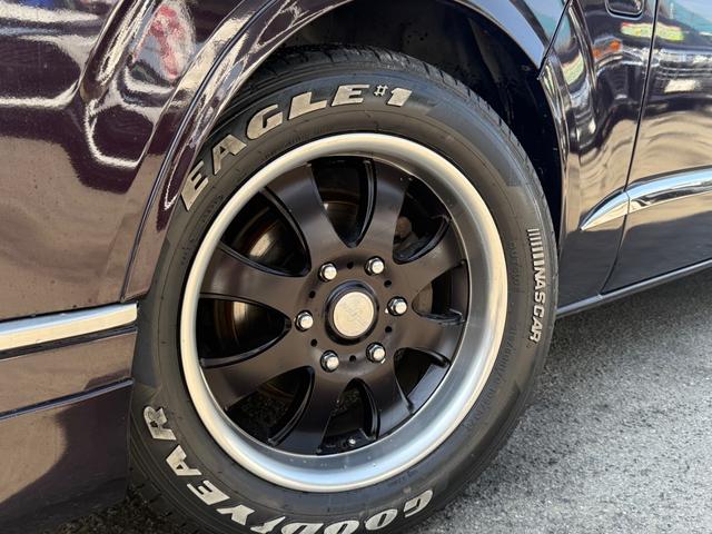 ハイエースバン ロングスーパーＧＬ　ベットキット　ホワイトレターアルミ　デジタルインナーミラー　メモリーナビ　バックカメラ　フリップダウンモニター（7枚目）
