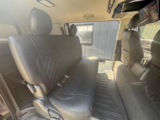 ハイエースバン ロングスーパーＧＬ　ベットキット　ホワイトレターアルミ　デジタルインナーミラー　メモリーナビ　バックカメラ　フリップダウンモニター（23枚目）