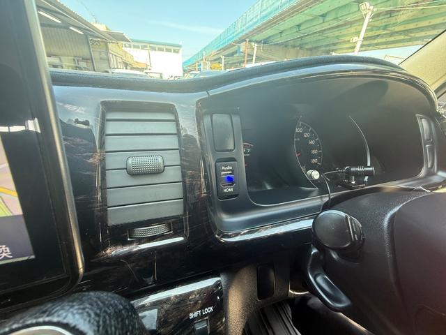 ハイエースバン ロングスーパーＧＬ　ベットキット　ホワイトレターアルミ　デジタルインナーミラー　メモリーナビ　バックカメラ　フリップダウンモニター（43枚目）