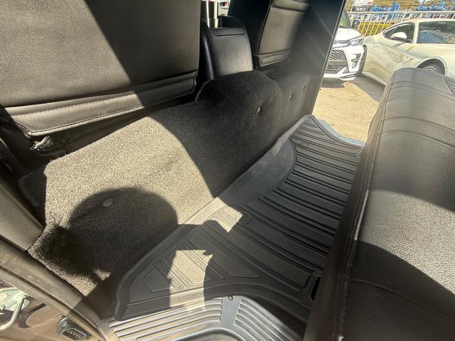 ハイエースバン ロングスーパーＧＬ　ベットキット　ホワイトレターアルミ　デジタルインナーミラー　メモリーナビ　バックカメラ　フリップダウンモニター（76枚目）