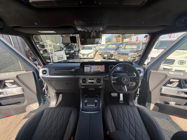 Gクラス G450d ローンチエディション ディーゼルターボ 4WD AMGラインエクステリア ボディオプションカラー Burmester3Dサラウンドシステム ボディ同色スペアタイヤリング ガラススライディングルーフ(2枚目)