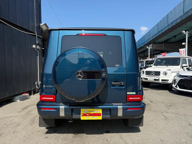 Gクラス G450d ローンチエディション ディーゼルターボ 4WD AMGラインエクステリア ボディオプションカラー Burmester3Dサラウンドシステム ボディ同色スペアタイヤリング ガラススライディングルーフ(10枚目)