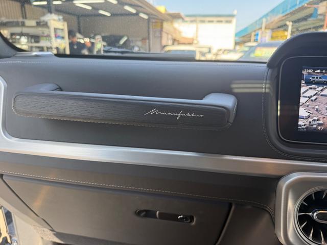 Gクラス G450d ローンチエディション ディーゼルターボ 4WD AMGラインエクステリア ボディオプションカラー Burmester3Dサラウンドシステム ボディ同色スペアタイヤリング ガラススライディングルーフ(28枚目)