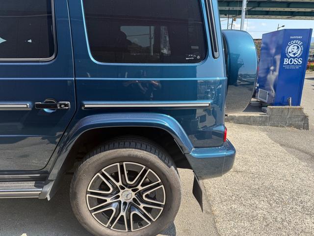 Gクラス G450d ローンチエディション ディーゼルターボ 4WD AMGラインエクステリア ボディオプションカラー Burmester3Dサラウンドシステム ボディ同色スペアタイヤリング ガラススライディングルーフ(72枚目)