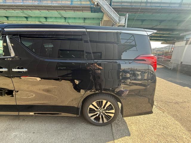 アルファード ２．５Ｓ　Ｃパッケージ　全国対応１年保証　アルパインＥＸ１１Ｚナビ　アルパインフリップダウンモニター　オットマンシート　Ｂｌｕｅｔｏｏｔｈ　バックカメラ　両側電動スライド　３眼ヘッドライト　シートヒーター　レーダー（11枚目）