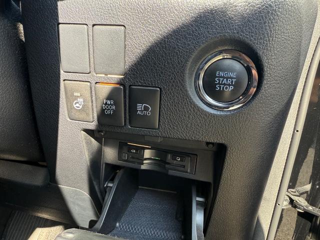 アルファード ２．５Ｓ　Ｃパッケージ　全国対応１年保証　アルパインＥＸ１１Ｚナビ　アルパインフリップダウンモニター　オットマンシート　Ｂｌｕｅｔｏｏｔｈ　バックカメラ　両側電動スライド　３眼ヘッドライト　シートヒーター　レーダー（25枚目）