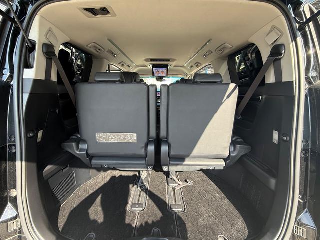 アルファード ２．５Ｓ　Ｃパッケージ　全国対応１年保証　アルパインＥＸ１１Ｚナビ　アルパインフリップダウンモニター　オットマンシート　Ｂｌｕｅｔｏｏｔｈ　バックカメラ　両側電動スライド　３眼ヘッドライト　シートヒーター　レーダー（30枚目）