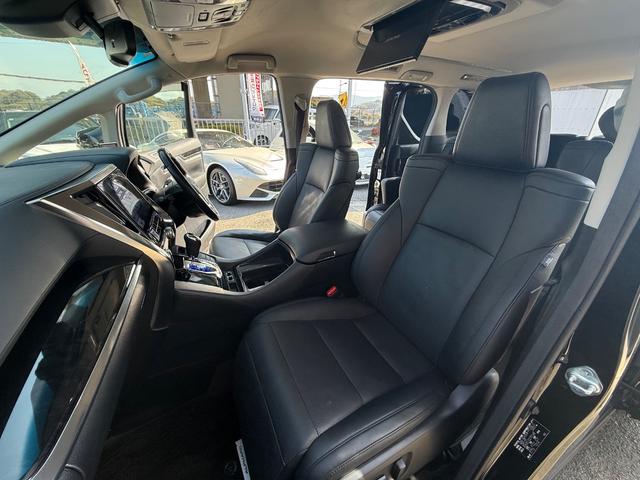 アルファード ２．５Ｓ　Ｃパッケージ　全国対応１年保証　アルパインＥＸ１１Ｚナビ　アルパインフリップダウンモニター　オットマンシート　Ｂｌｕｅｔｏｏｔｈ　バックカメラ　両側電動スライド　３眼ヘッドライト　シートヒーター　レーダー（32枚目）